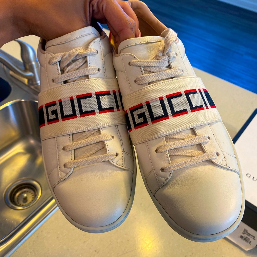 Gucci Ace Stripe Ivory (Women's) size 9